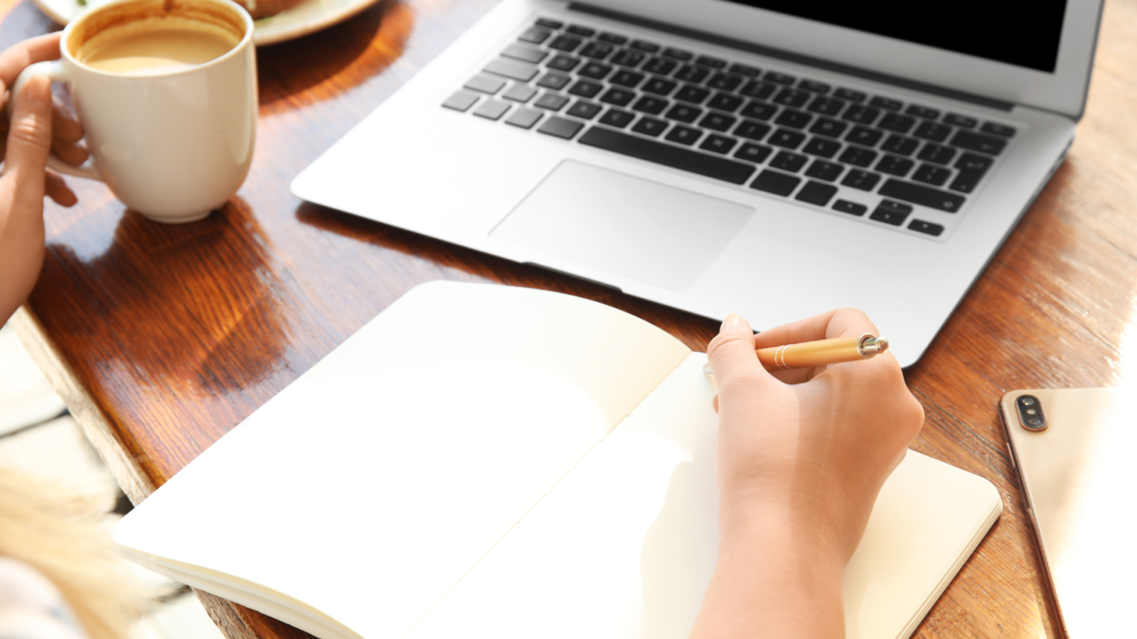 Cách viết content “thần sầu” giúp Doanh nghiệp thu hút data